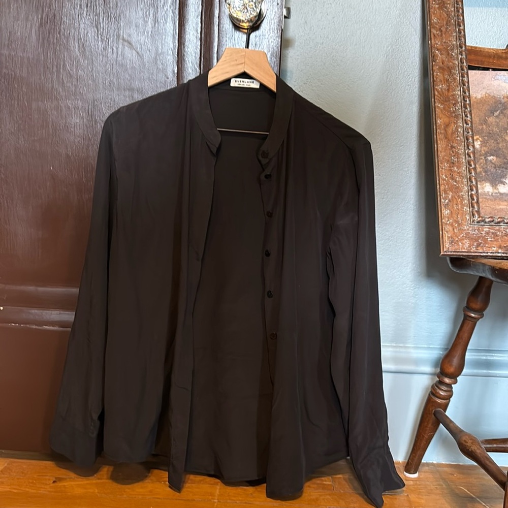 Women's 100% Silk Black button up by Everlane